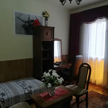 Szoboszlofonix Vendeghaz Penzion
