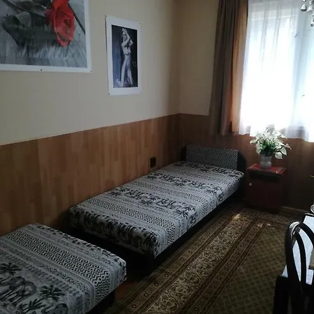 Szoboszlofonix Vendeghaz *